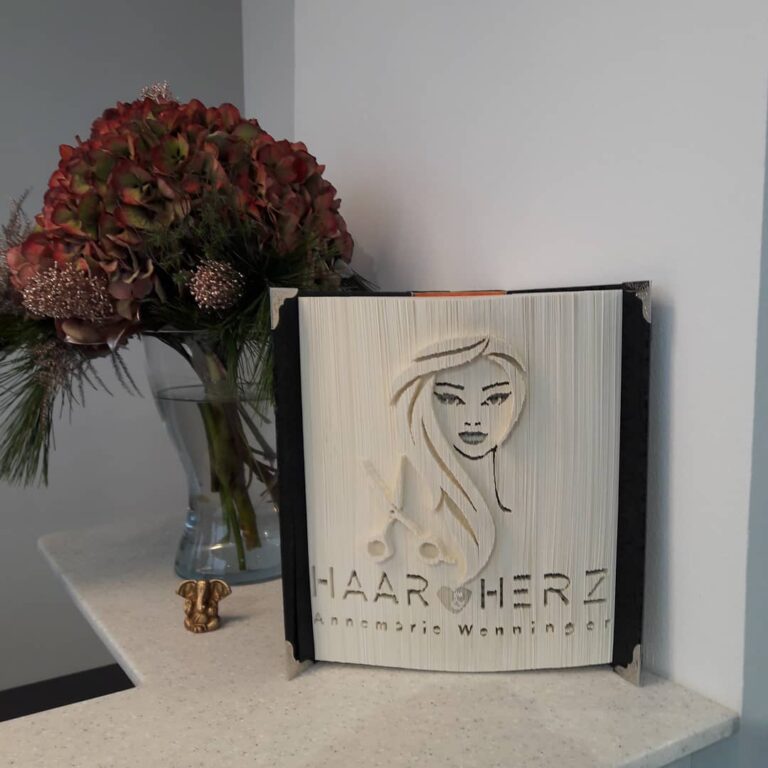 Instagram post from haarundherz. This post is in position 14.